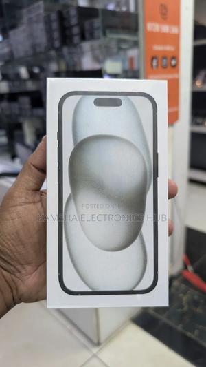 New Apple iPhone 15 Plus 128 GB Black - thumbnail 2