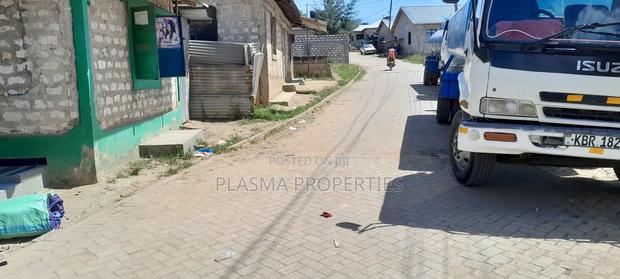 6 Rooms Plot for Sale at Jomvu - main view