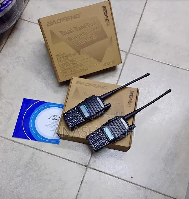 Original Baofeng Uv-82 Ham Radio VHF Uhf 5w Uv 82