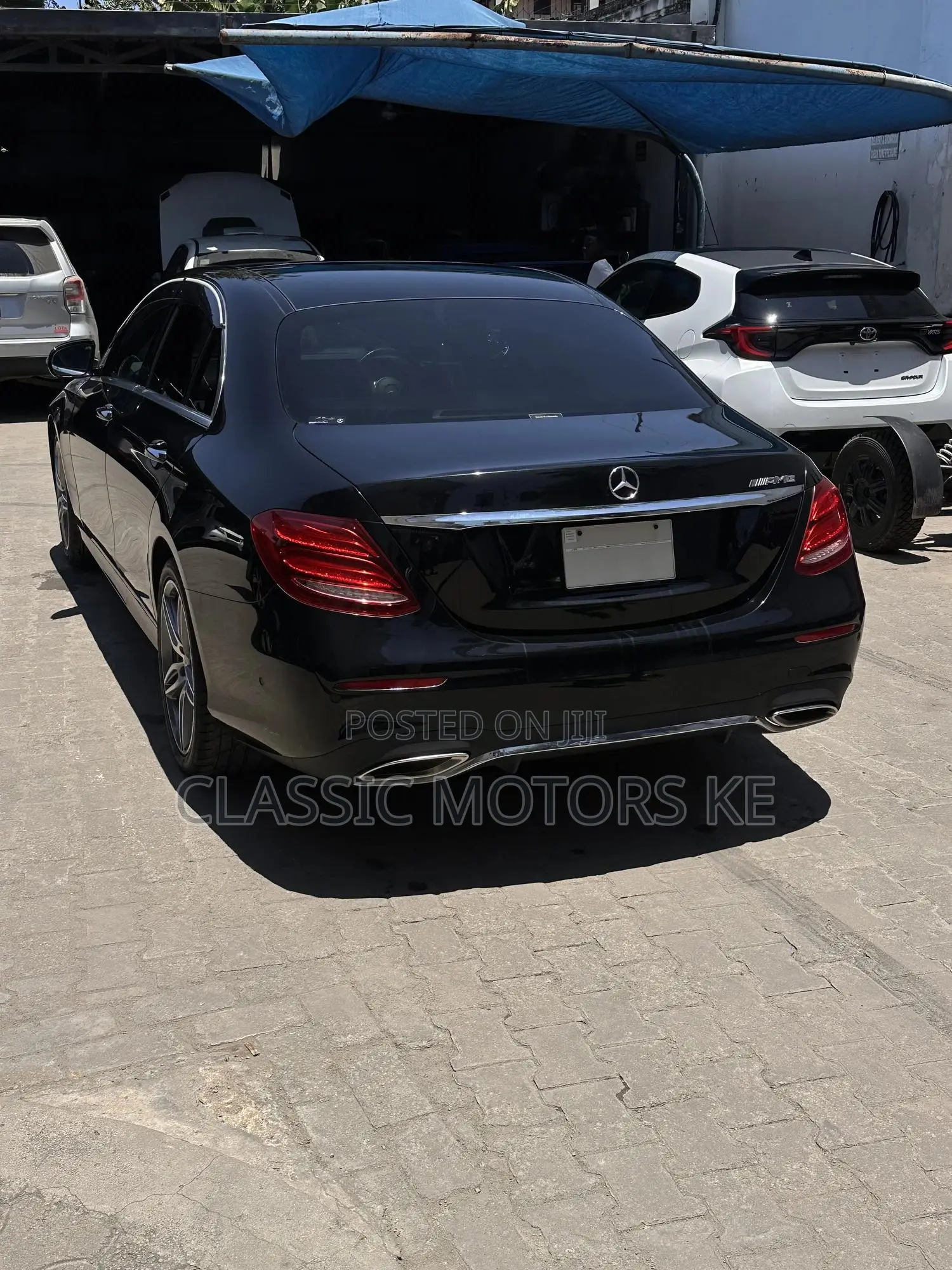 Mercedes-Benz E400 2019 Black