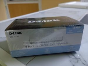 D- Link 8-Port Gigabit Easy Desktop Switch - thumbnail 2