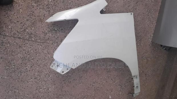 Wing/Fender Toyota Vellfire Anh20