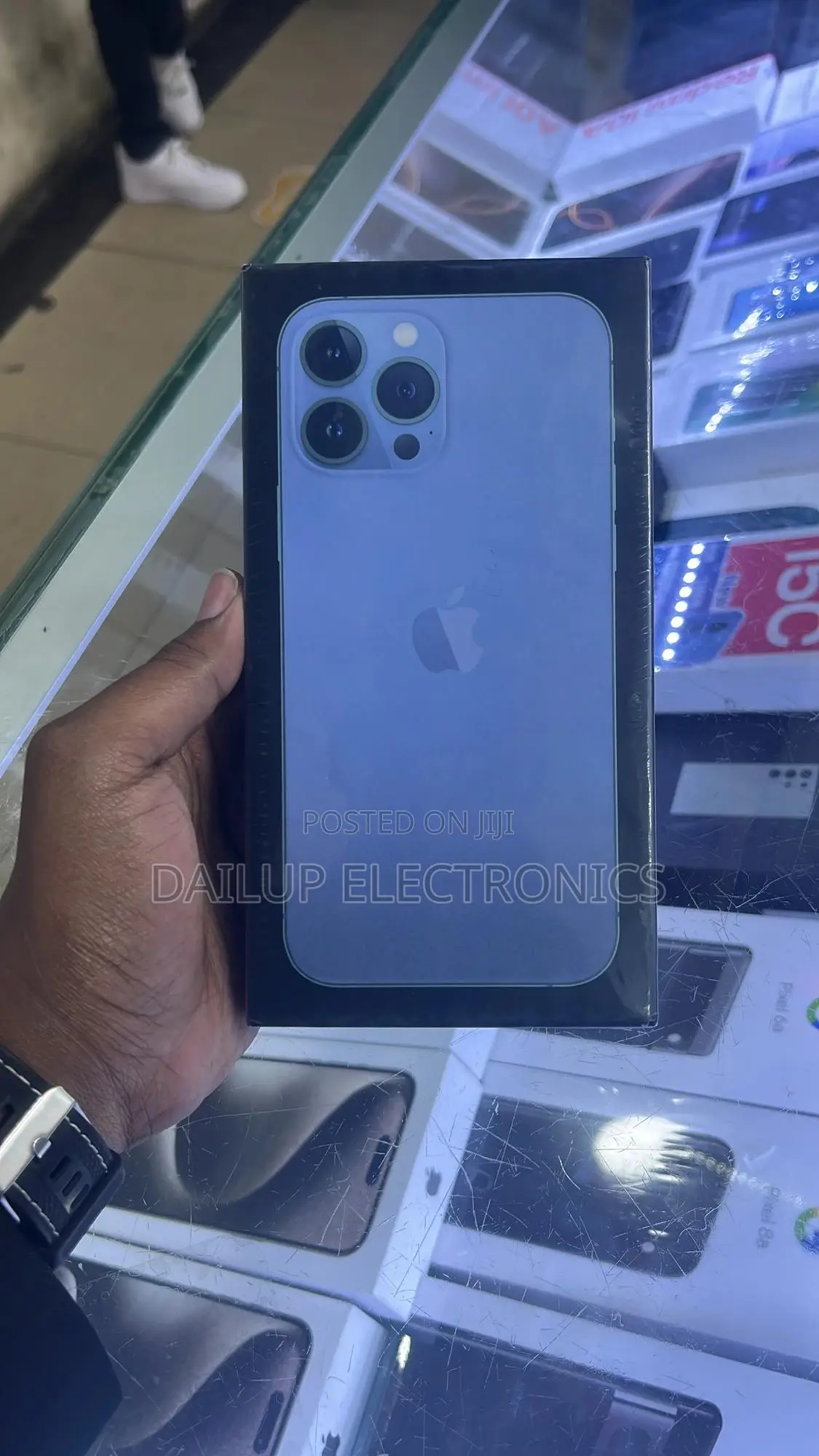 New Apple iPhone 13 Pro 256 GB Black