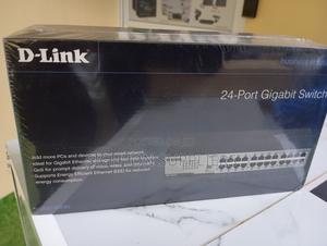 D-Link 24 Port Poe Gigabit Unmanaged Switch - thumbnail 2