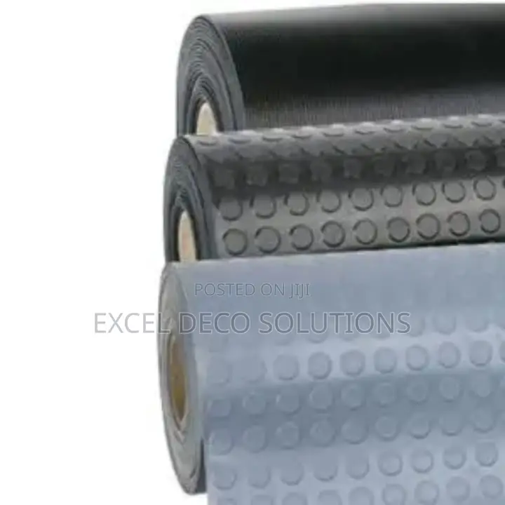 Coin Pattern Rubber Mat – Durable, Non-Slip Easy to Maintain