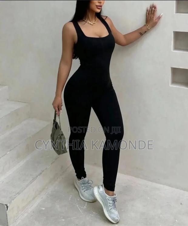 Sleeveless Playsuit - thumbnail 3