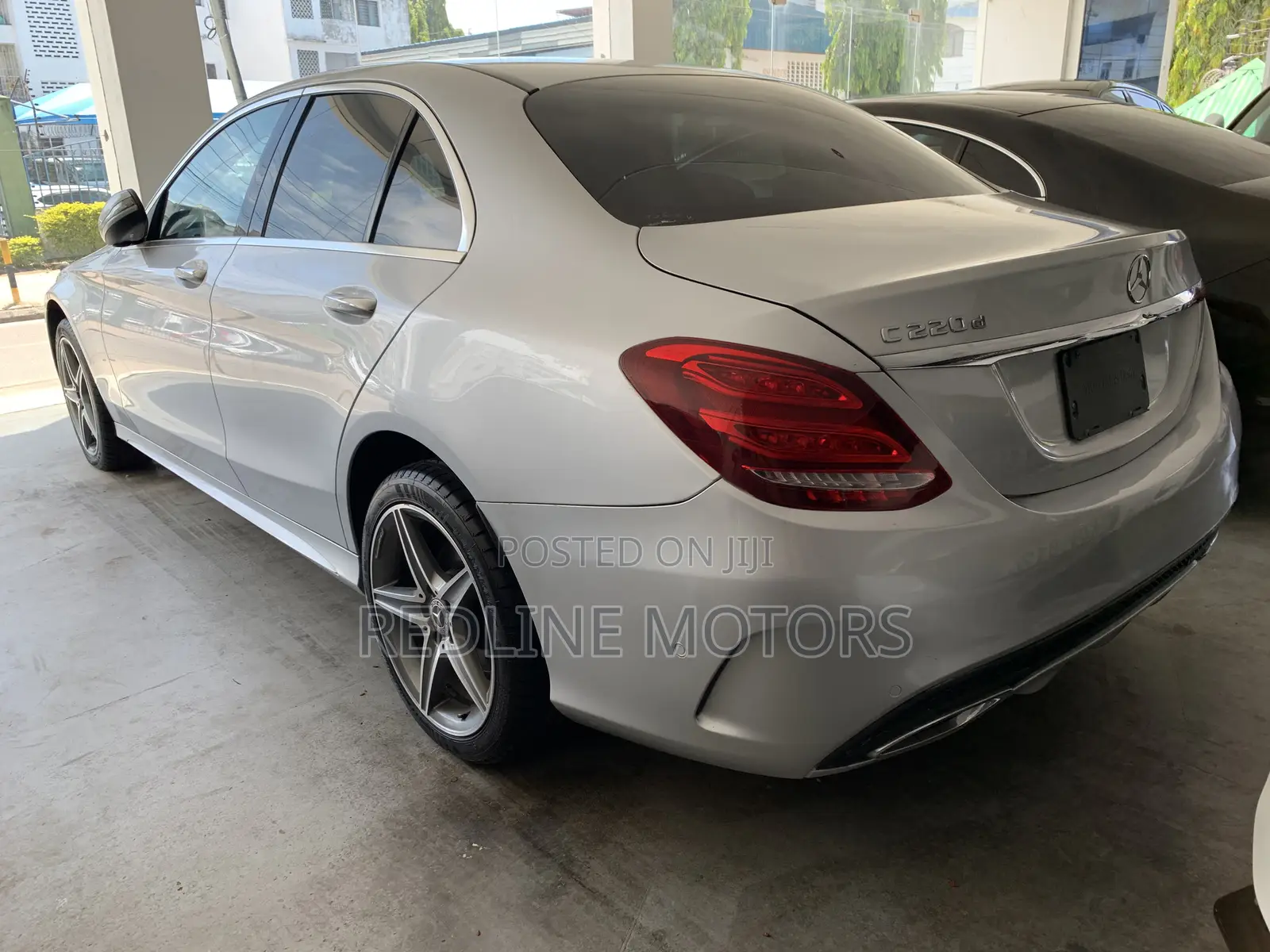 Mercedes-Benz C220 Base 2017 Silver