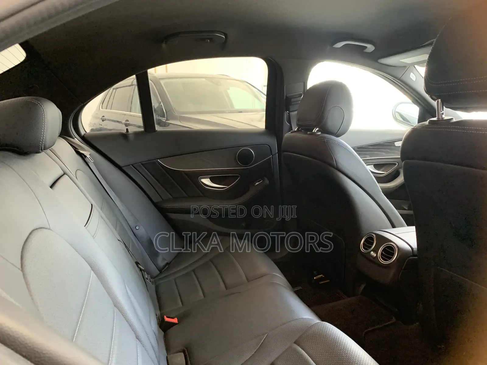 Mercedes-Benz C220 Base 2017 Silver
