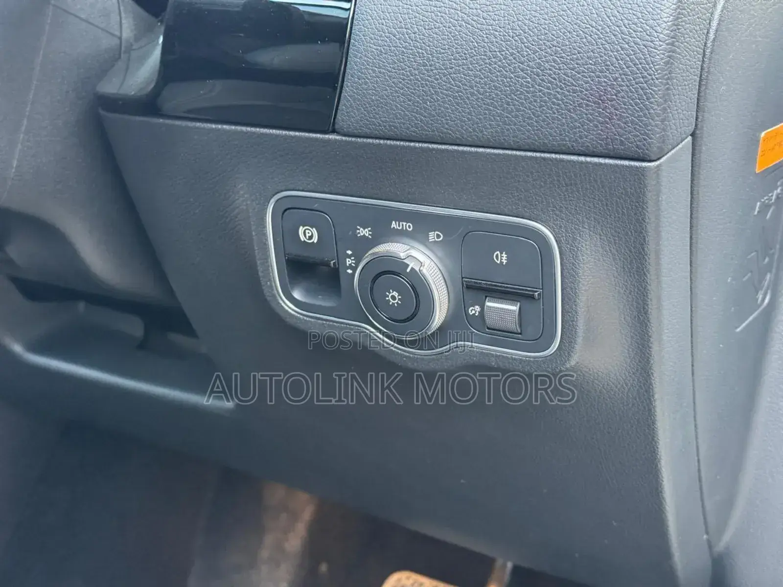 Mercedes-Benz B-Class B180 Petrol 2019 White