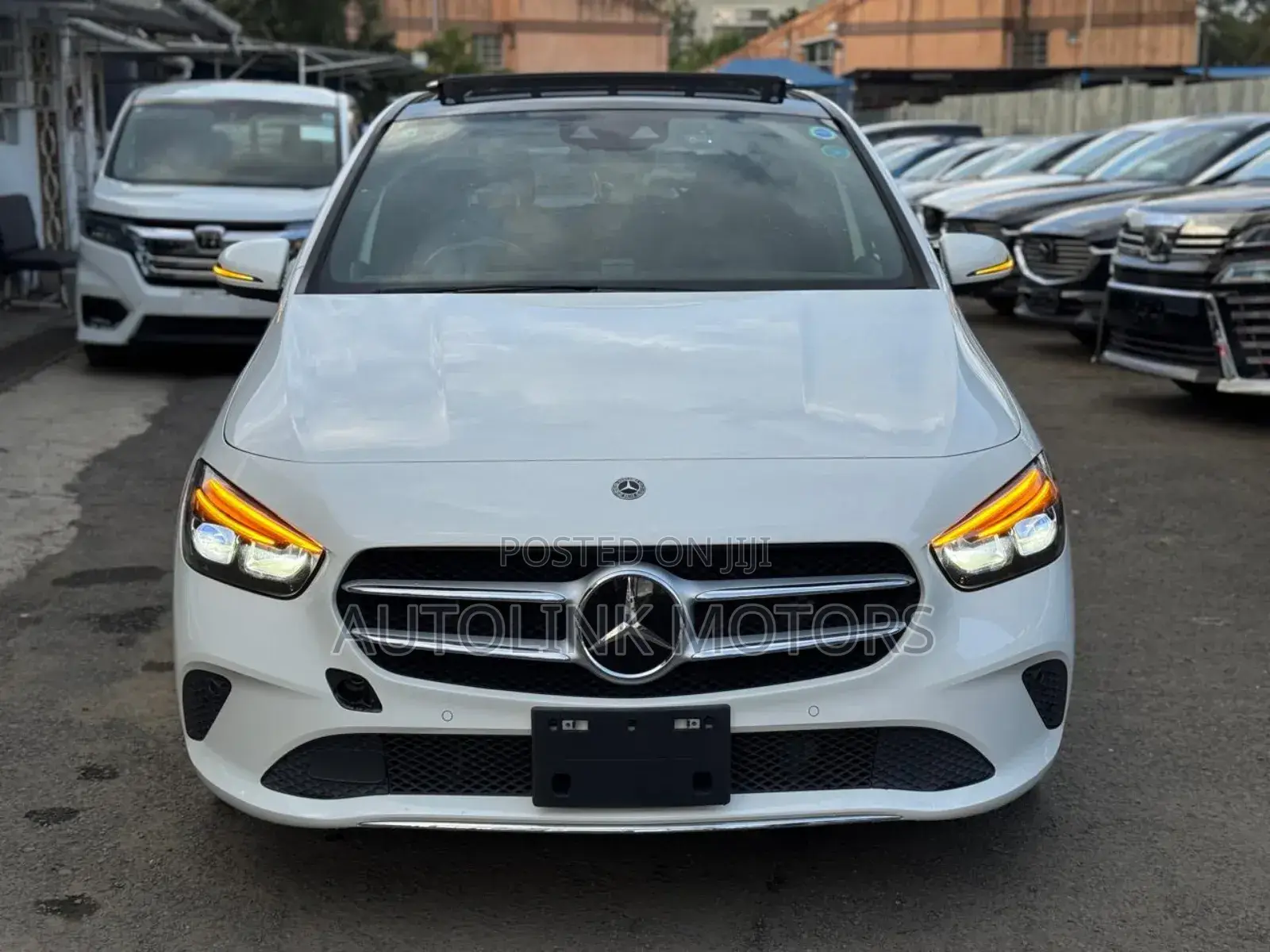 Mercedes-Benz B-Class B180 Petrol 2019 White