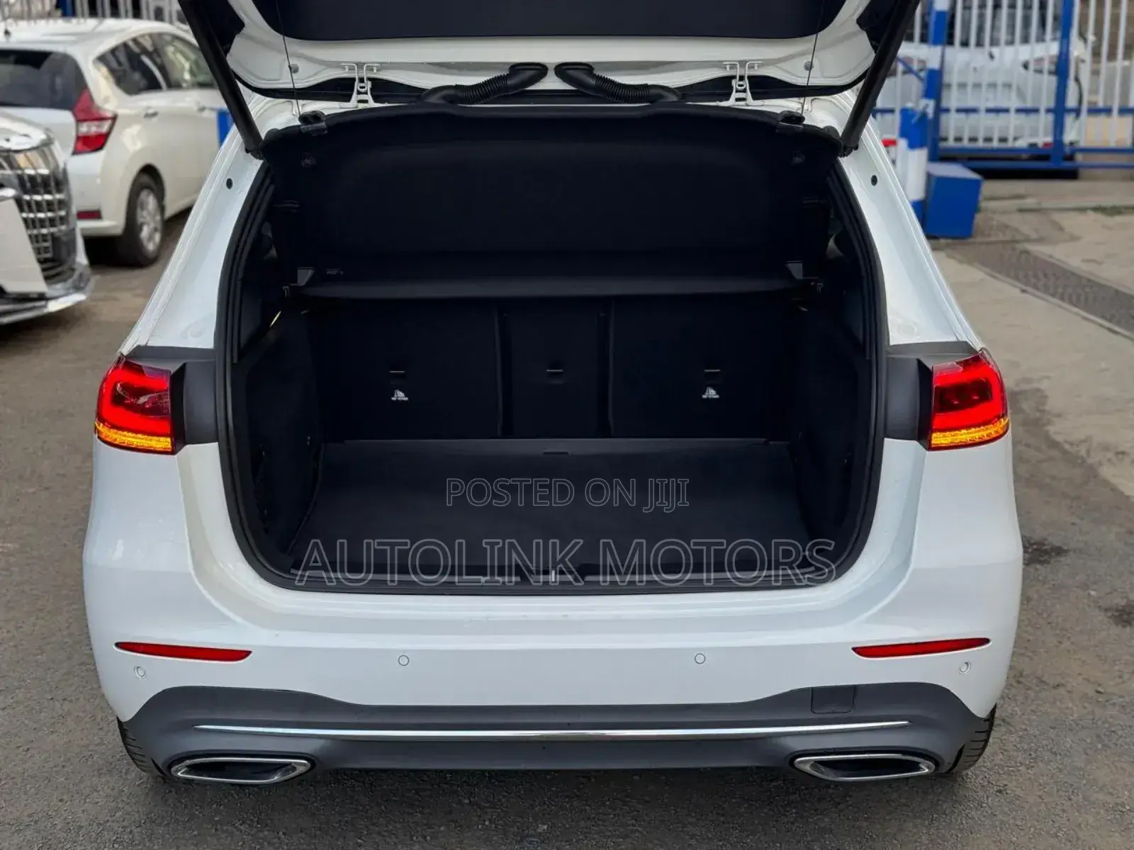 Mercedes-Benz B-Class B180 Petrol 2019 White