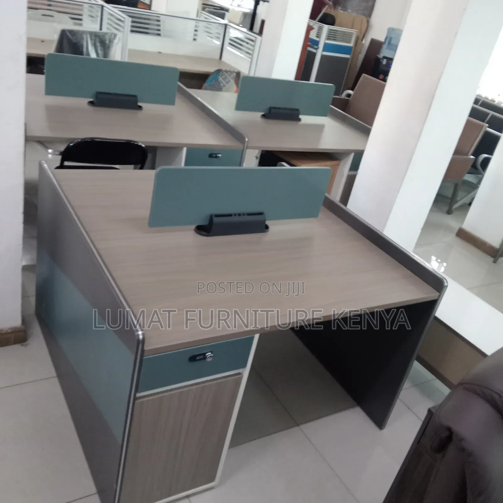 2-User Work Desk