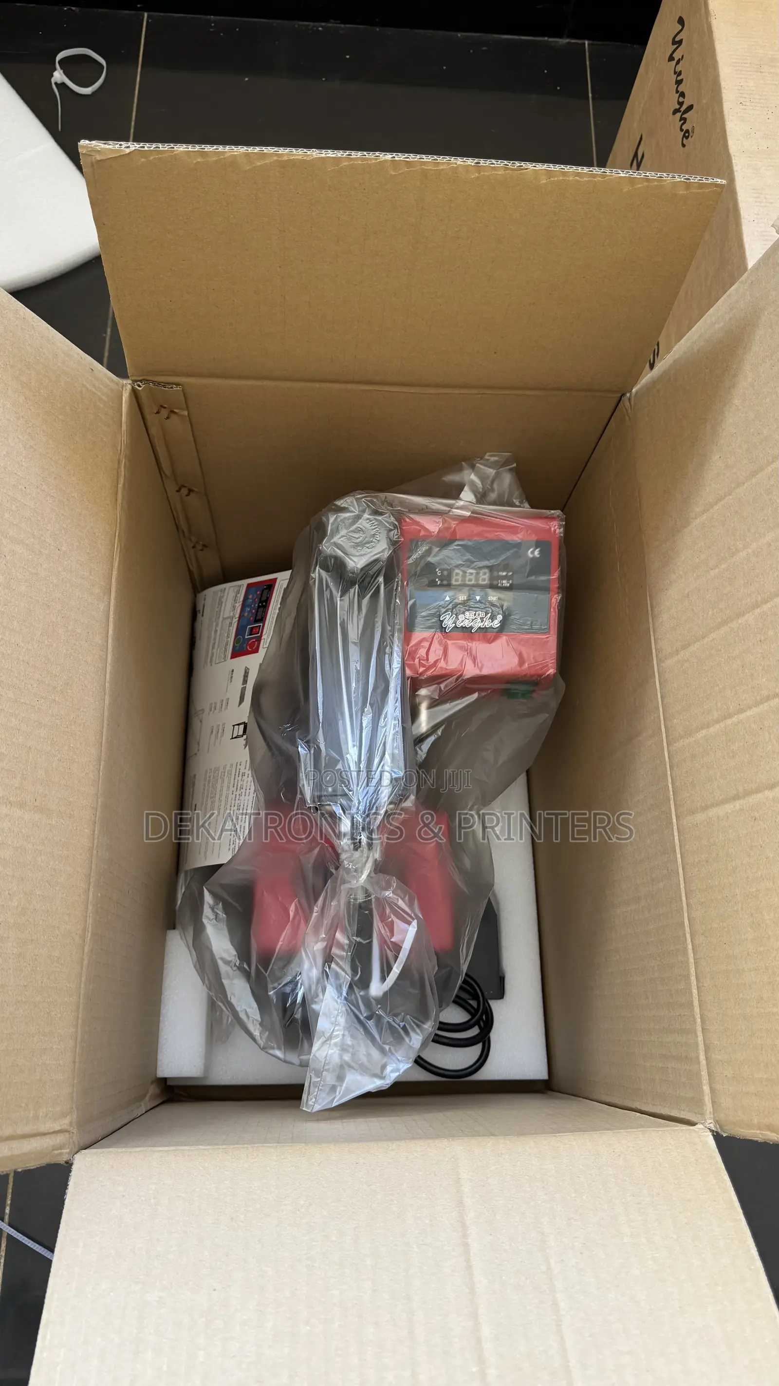Multi-Station Pen Press Machine