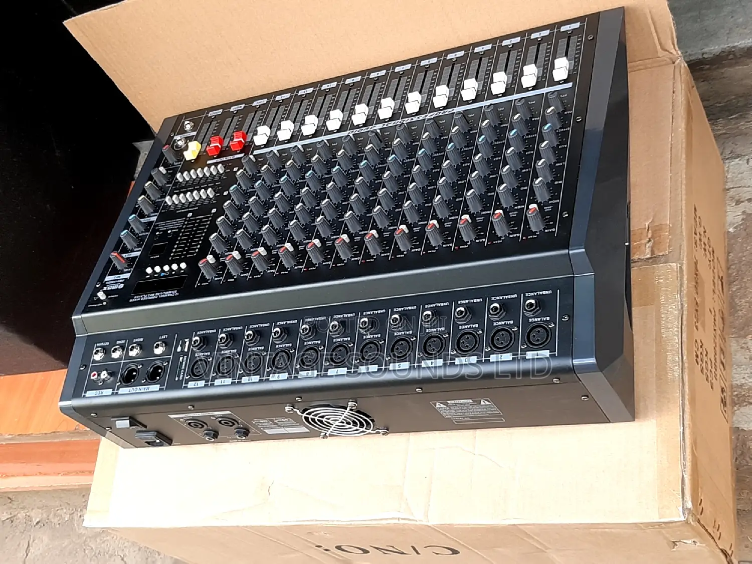 Max Powered Mixer Amplifiers 12channel