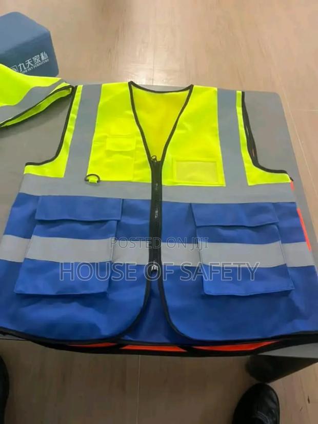 2colors Blue And Green Reflectors - main view