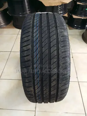 235/40r19 Zextour Premium Tyres – High-Speed Stability