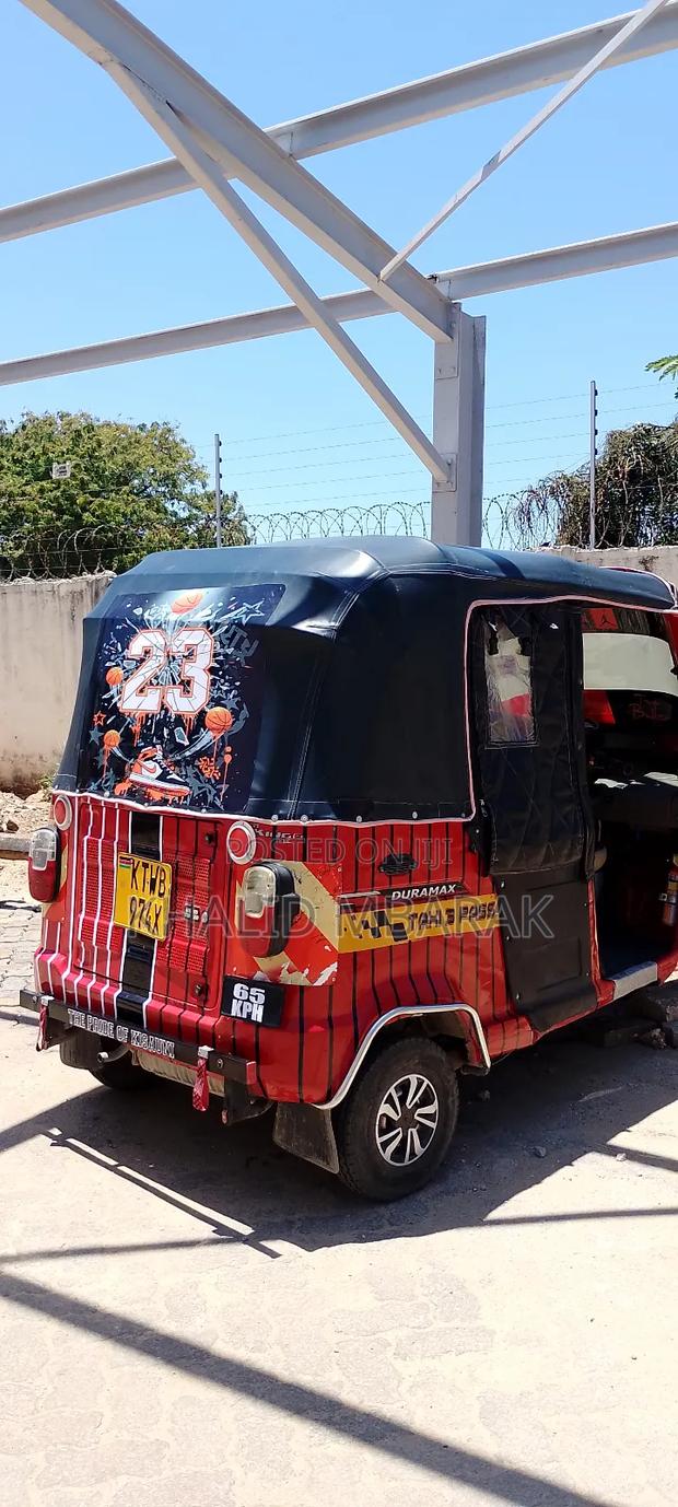 TVS King Cargo 2021 Red - thumbnail 2