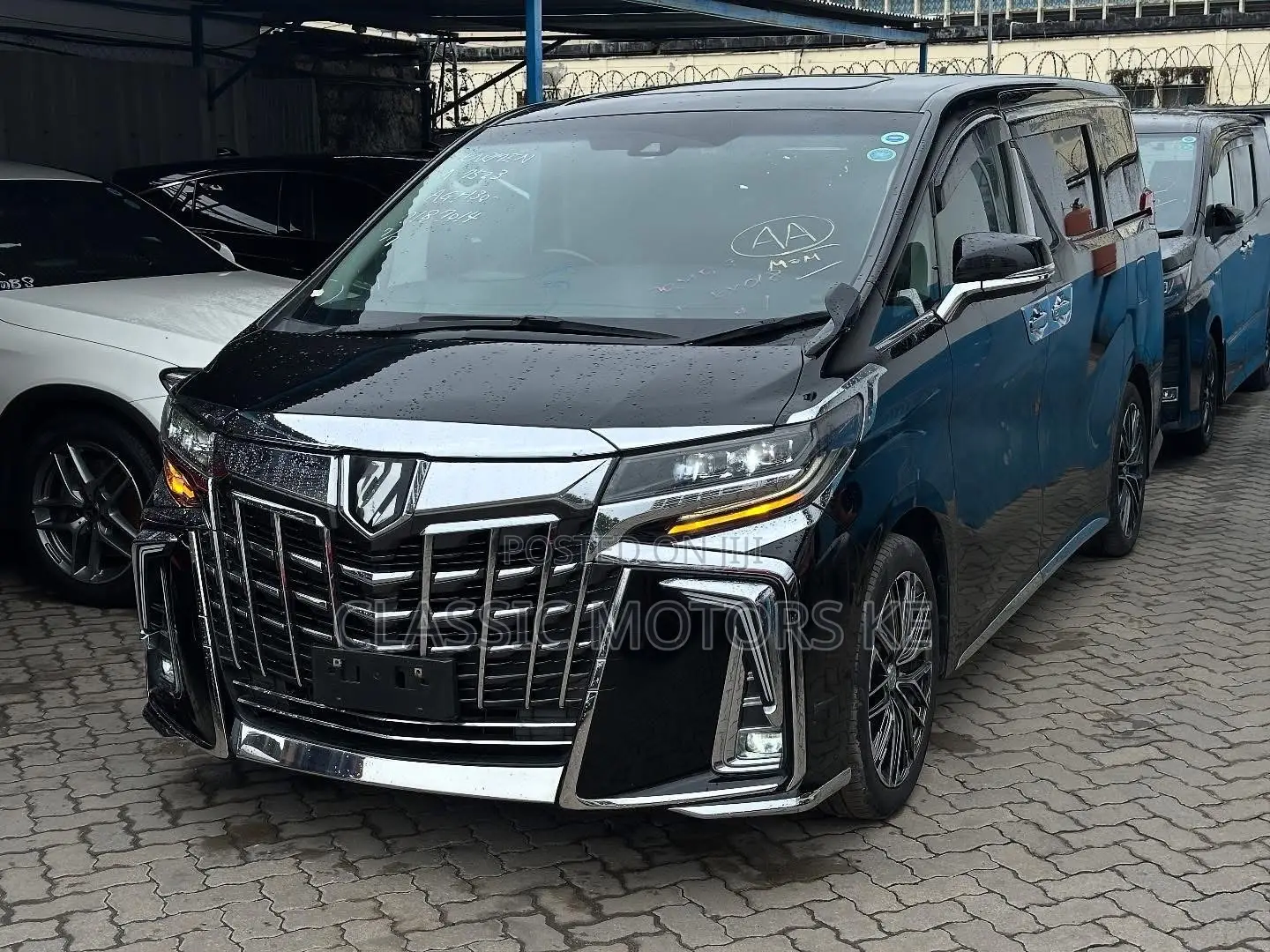 Toyota Alphard 2.5 Petrol AWD 2019 Black