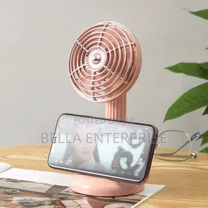 Small Retro Handheld Desktop Rotatable Fan
