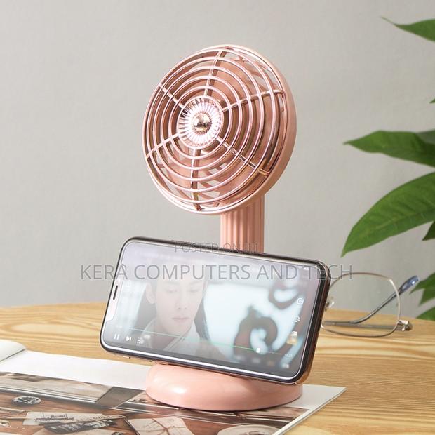 Small Retro Handheld Desktop Rotatable Fan - thumbnail 3
