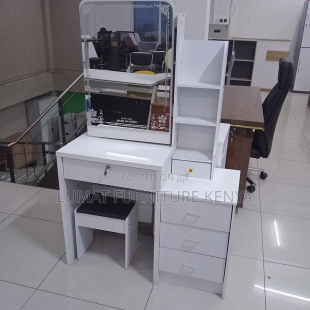 Sliding Mirror Beauty Table
