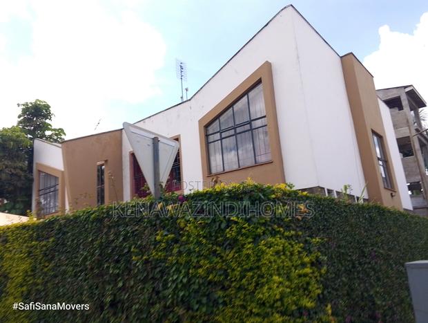 4bdrm Townhouse/Terrace in Syokimau, Gateway Mall Area for sale