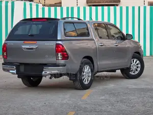Toyota Hilux Revo Double Cab Deisel 2.4 AWD 2017 Gray
