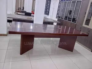 Deluxe Office Meeting Table