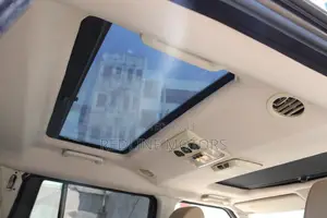 Land Rover Discovery 2013 Gray