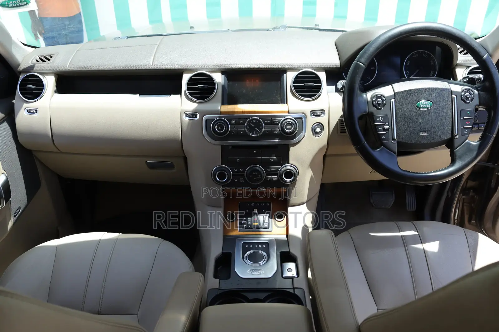Land Rover Discovery 2013 Gray