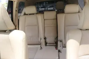 Toyota Land Cruiser Prado 2.8 2019 White
