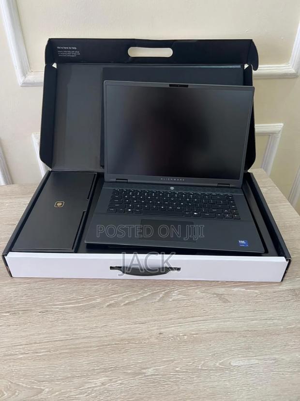 New Laptop Dell Alienware M16 R2 16GB Intel Core Ultra 7 SSD 1T - thumbnail 7
