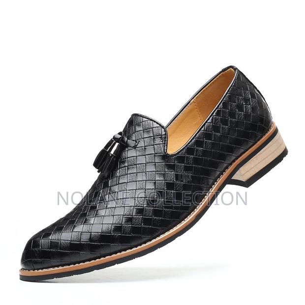 Quality Sequin Casual Shoes for Men - thumbnail 2