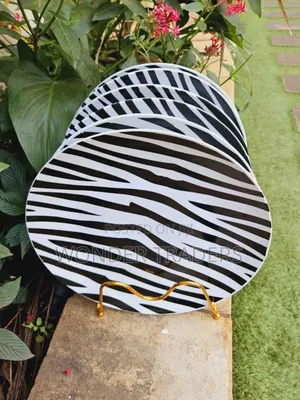 *New in ! *
*Beautiful Zebra Ceramic Plates,Per Set of 6 PCS