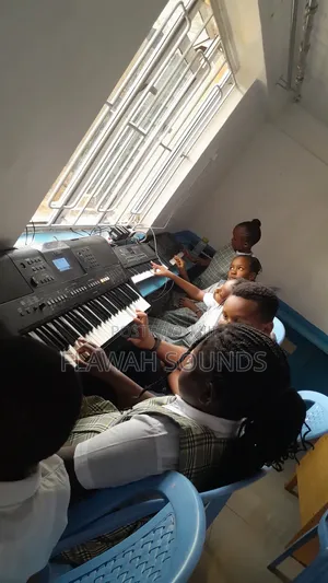 Piano, Guitar, Voice Lessons/Classes