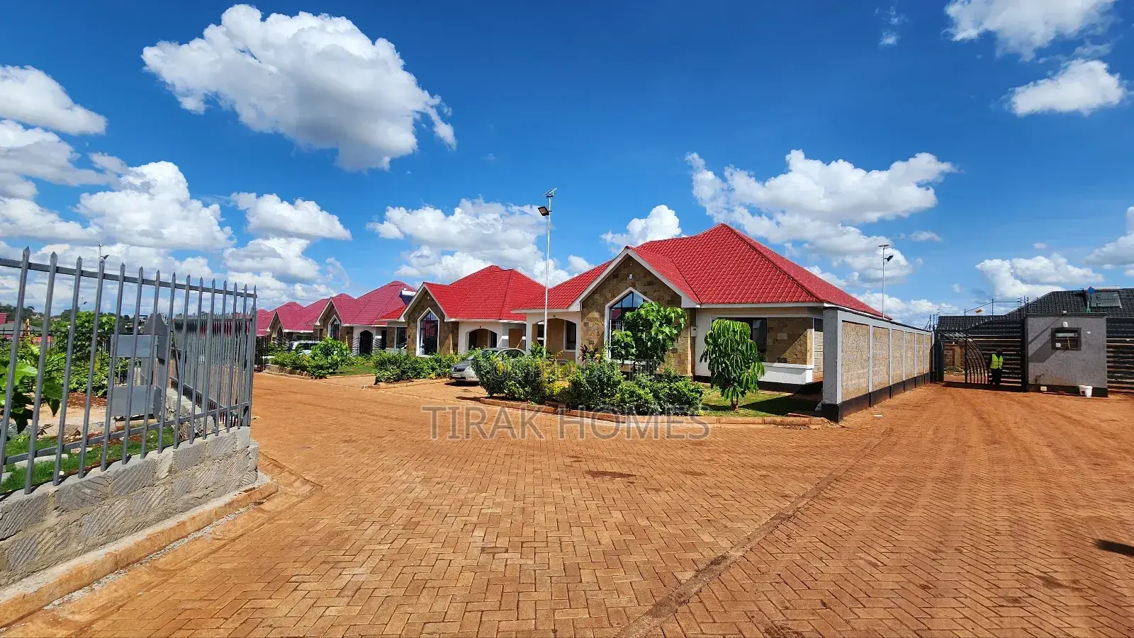 3bdrm Bungalow in Batian Estate, Kenyatta Road / Theta for rent