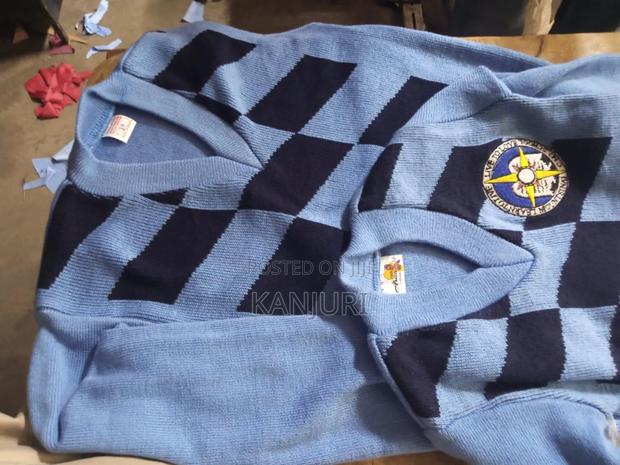 Checkered Sweaters - thumbnail 3