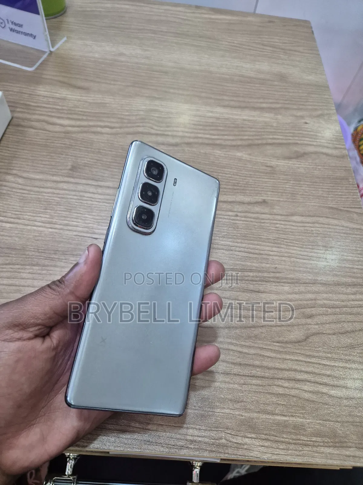 Infinix Hot 50 Pro+ 4G 256 GB Gray