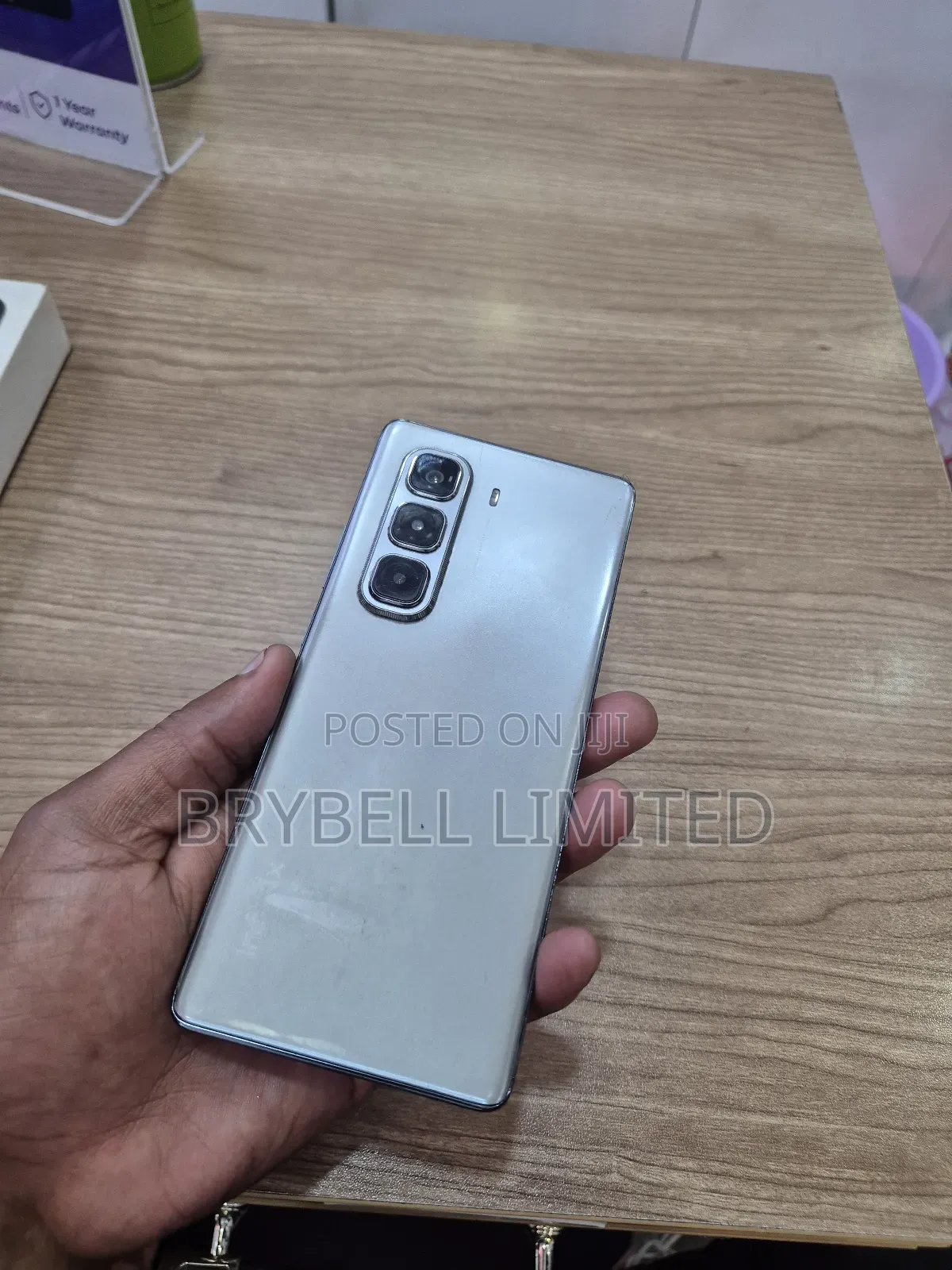 Infinix Hot 50 Pro+ 4G 256 GB Gray