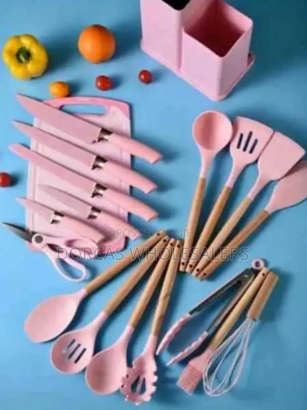 Heat Resistant 19pc Silicone Spoon - main view