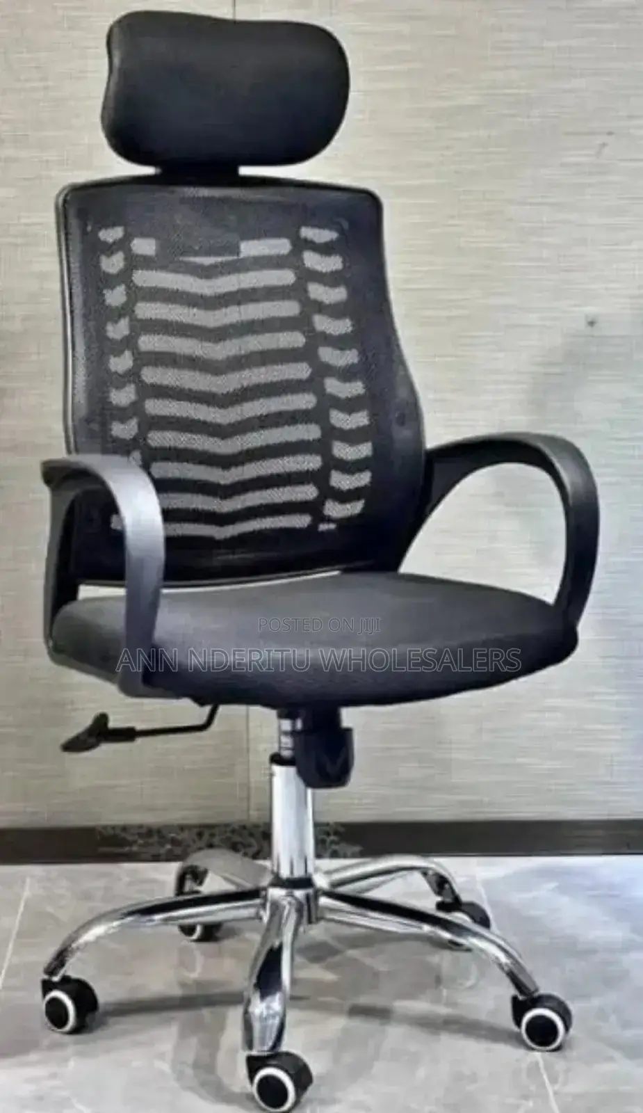 Office Seat With Comfortable Headrest