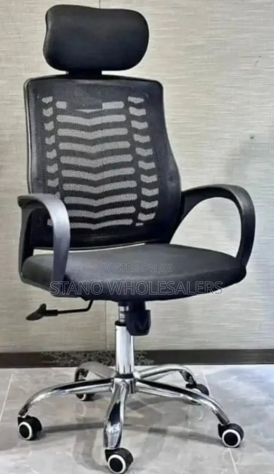 Office Seat With Comfortable Headrest