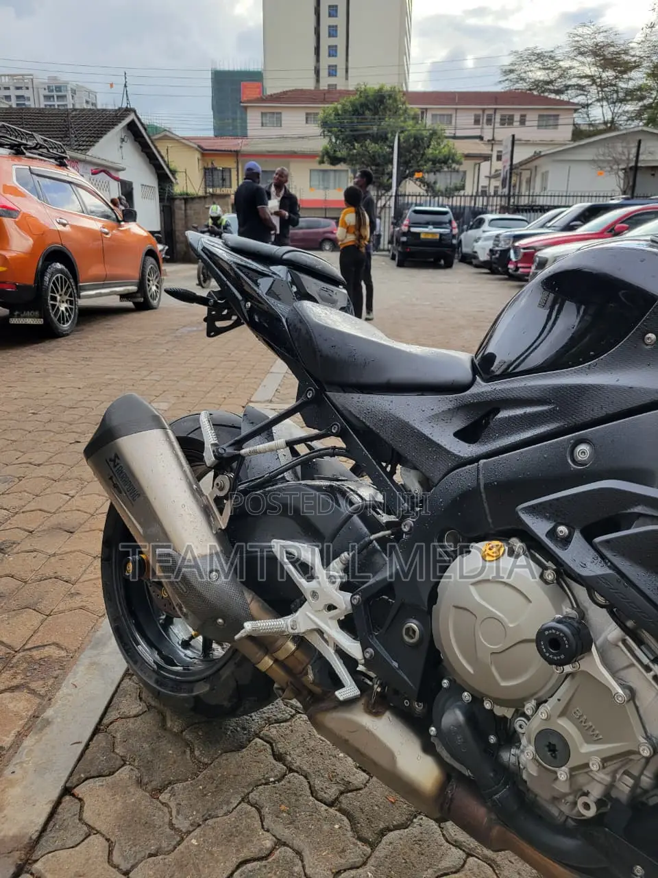 BMW Sport 2019 Black