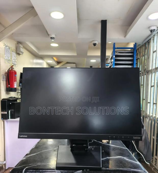 Lenovo Thinkvision Monitor 24 Inches 
Frameless