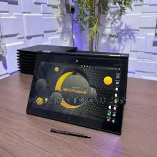 Laptop Lenovo ThinkPad Yoga 370 8GB Intel Core i5 SSD 256GB
