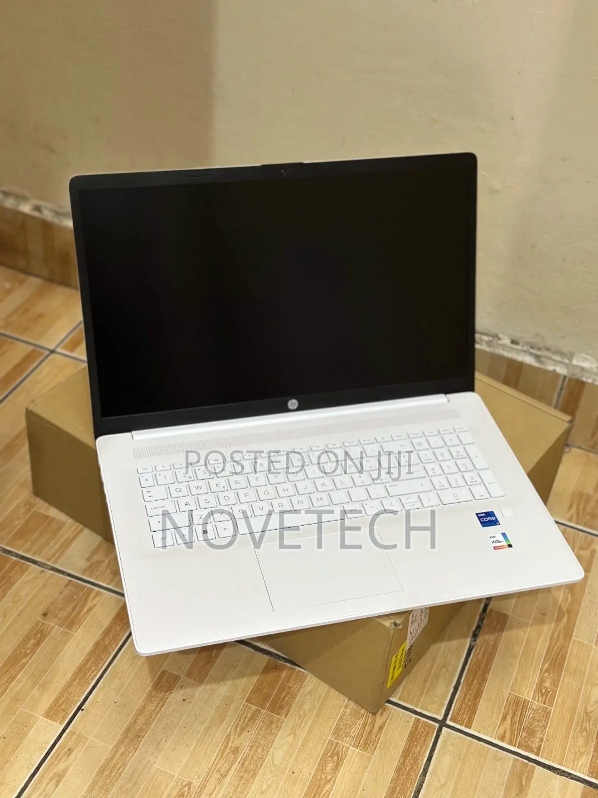 New Laptop HP 17-3000 8GB Intel Core I7 SSD 512GB