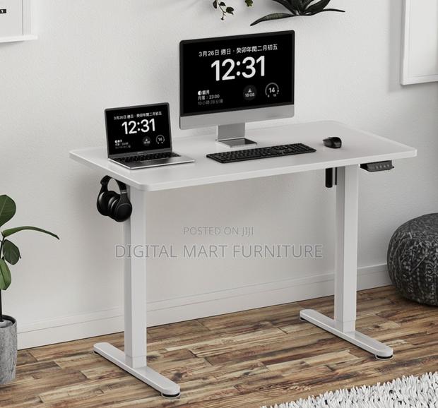 Light Automated Electrical Standing Desk