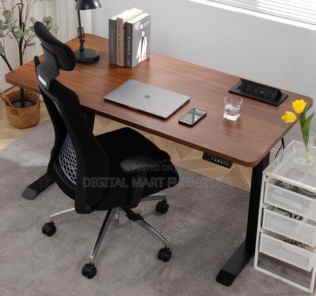 Light Automated Electrical Standing Desk - thumbnail 8