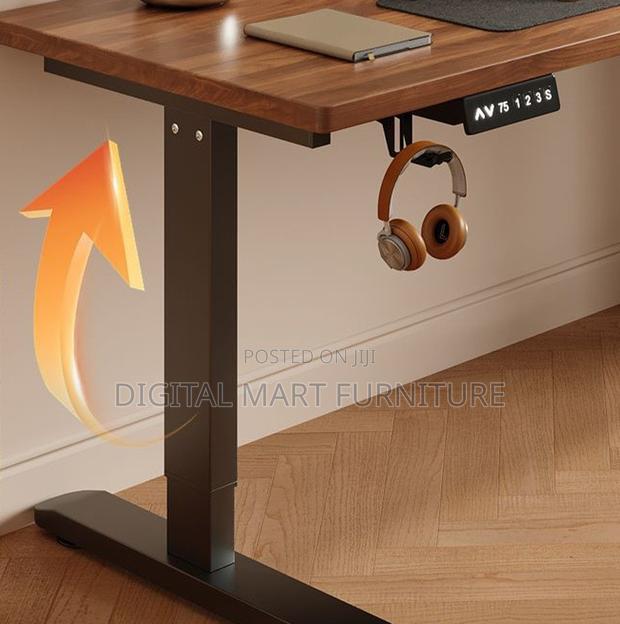 Light Automated Electrical Standing Desk - thumbnail 9