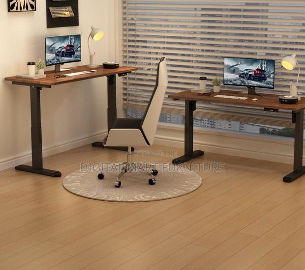 Light Automated Electrical Standing Desk - thumbnail 13